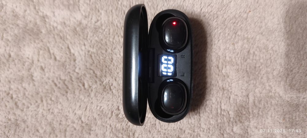 Бездротові навушники