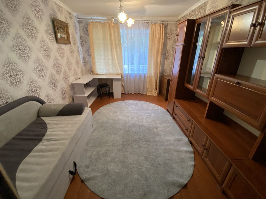 Здається в оренду кімната