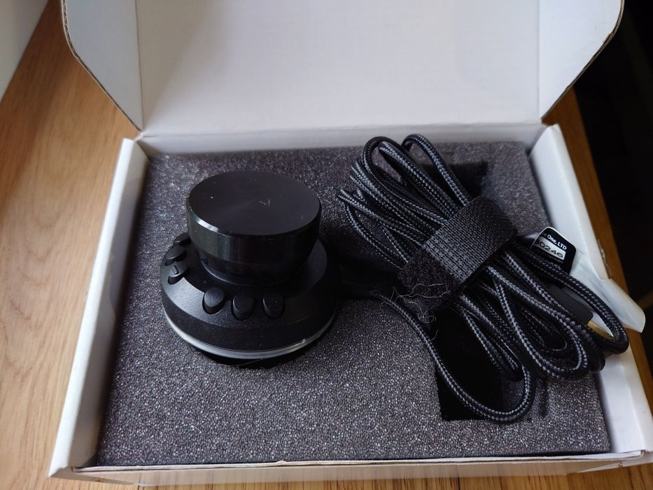 Rev-O-mate контролер ( Photoshop, DaVinci, Blender та ін.)