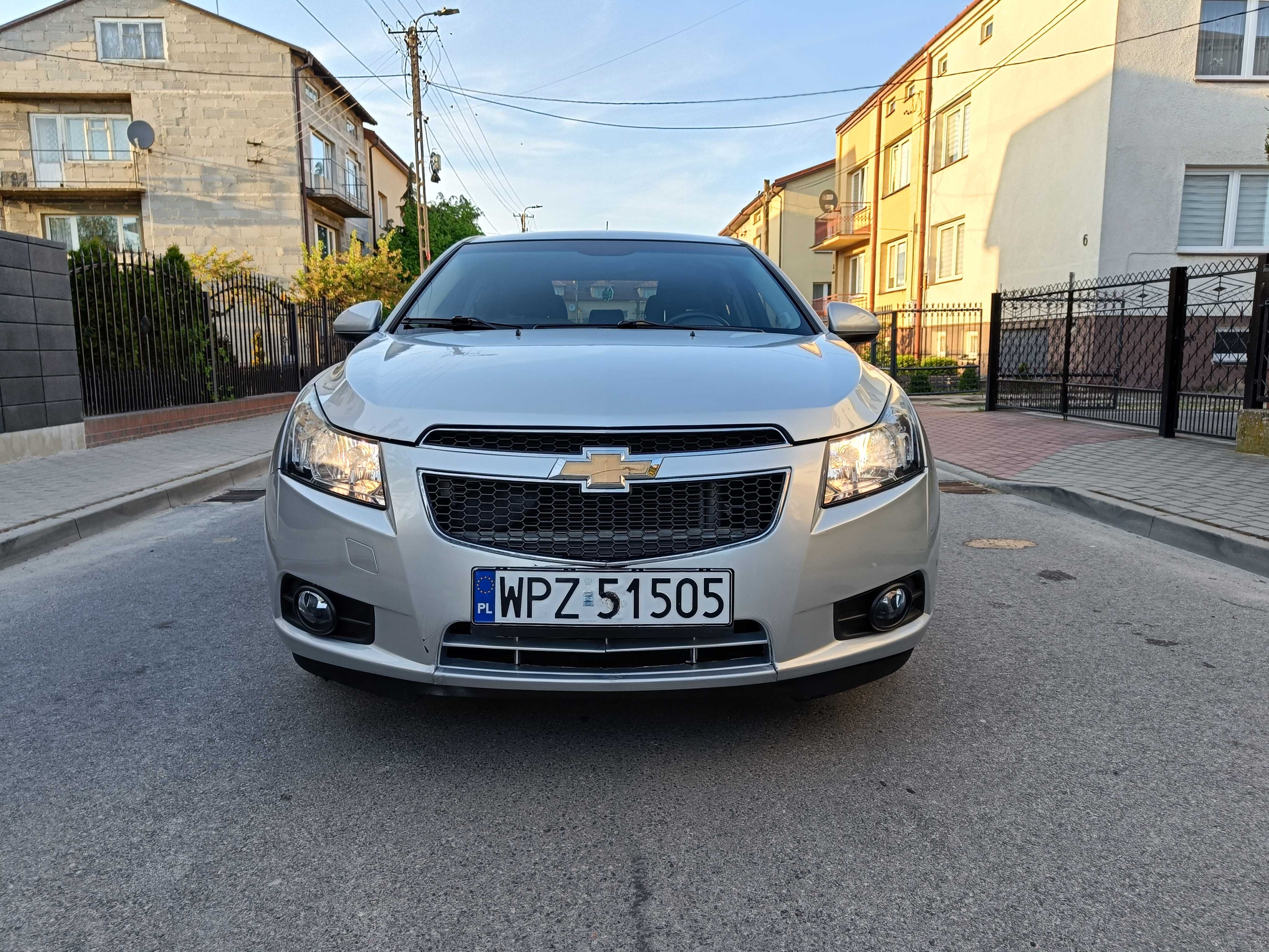 Chevrolet Cruze 1.6 16V + LPG