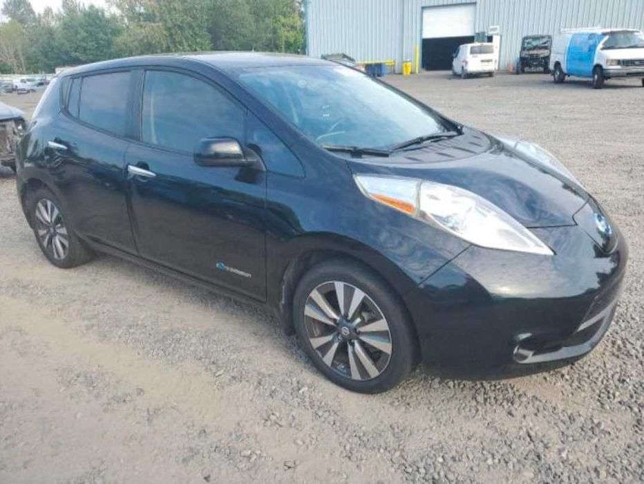 Продам Nissan Leaf 2016