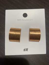Brincos dourados - H&M (Novos)