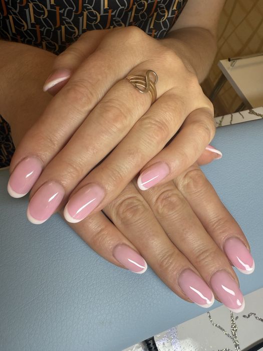 Маникюр, педикюр Новые Дома