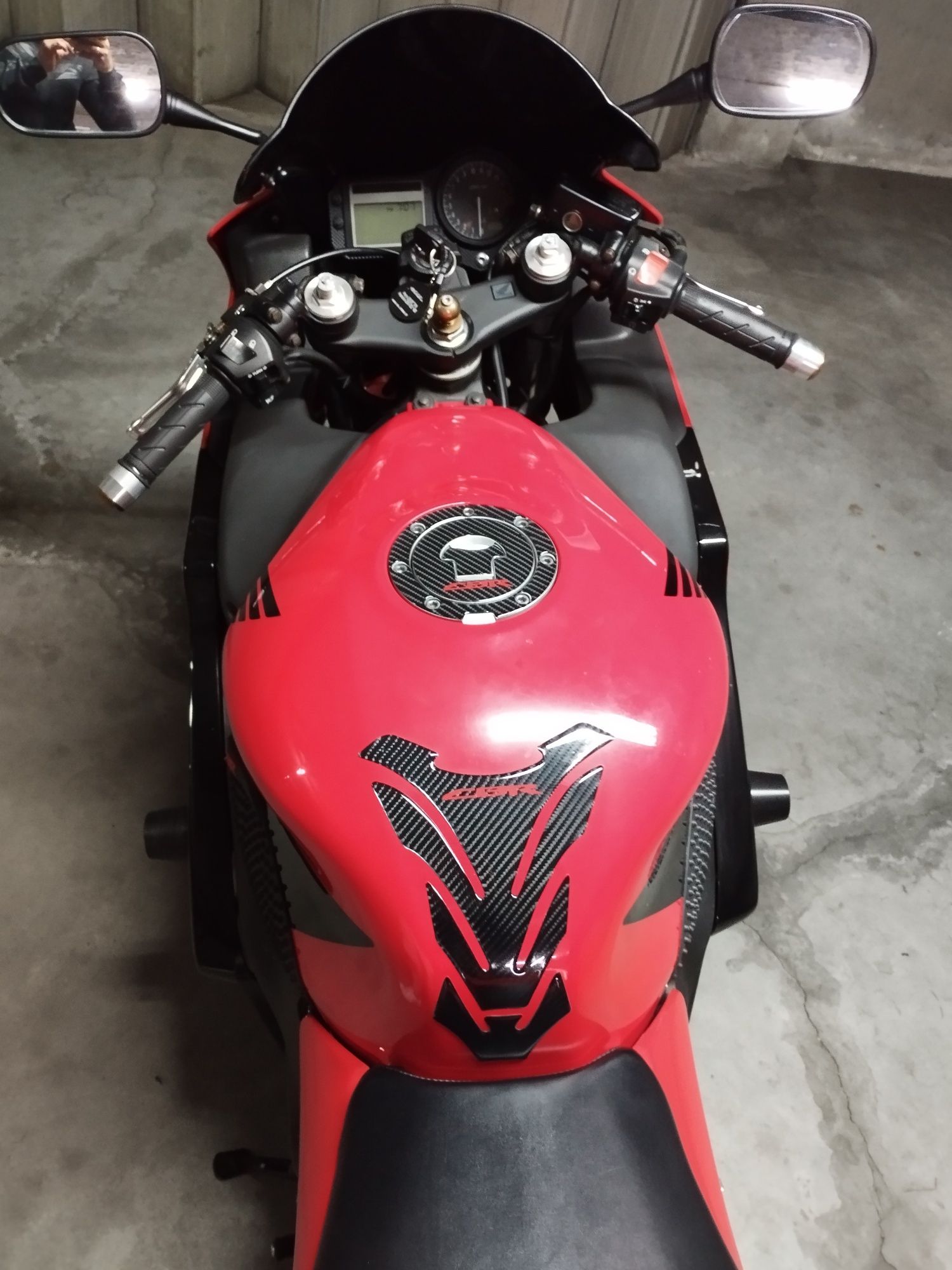 Honda CBR 600 f4i sport