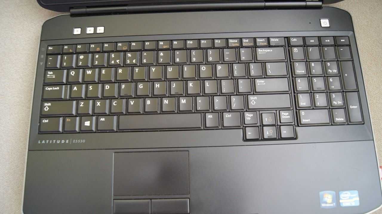 Dell Latitude E5530 i3/8GB/250SSD/3G/DVD-RW/W10Pro