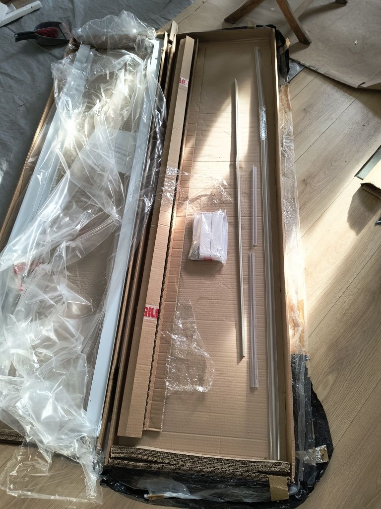 Nowe drzwi prysznicowe 110cm wahadlowe