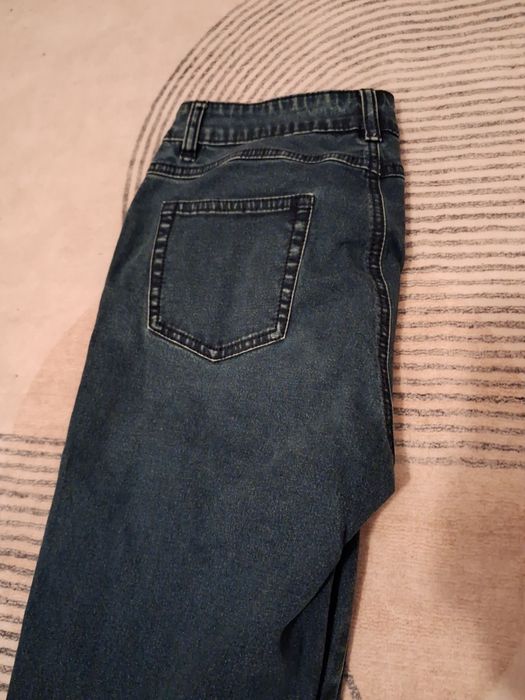 modne jeansy damskie