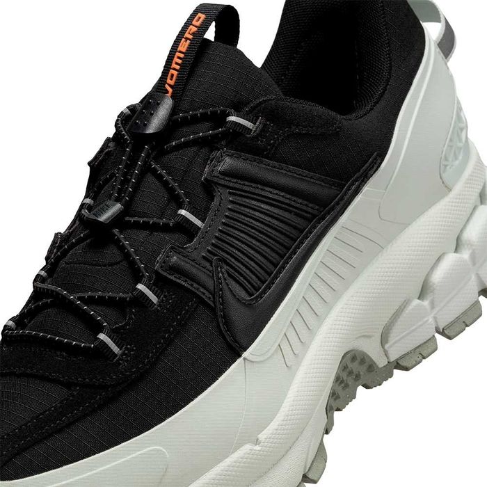 Оригінал! Кросівки Nike Zoom Vomero Roam FV2295-001 US 10 (28 см)