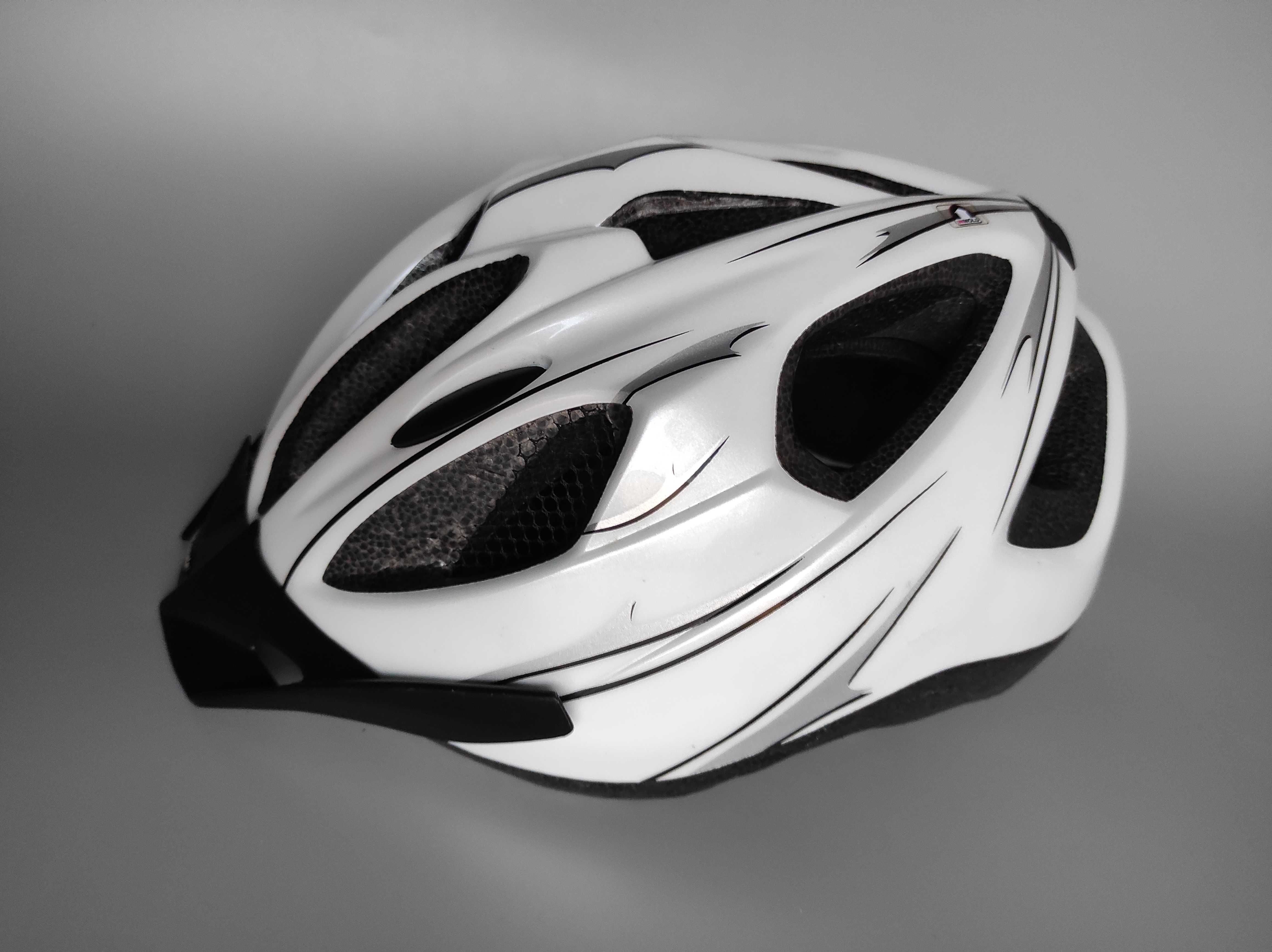 Шлем Sportivo Biker Professional, размер L/XL 59-65см, велосипедный