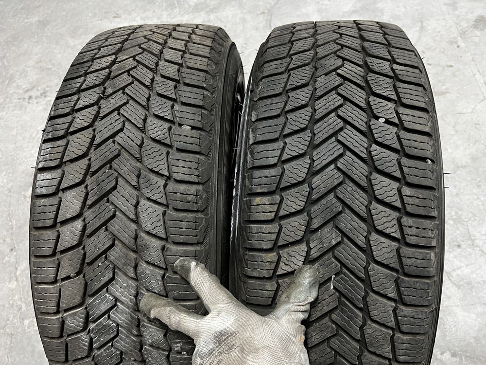 Резина зима MICHELIN 235/60 R18 2022 року, ідеальний стан