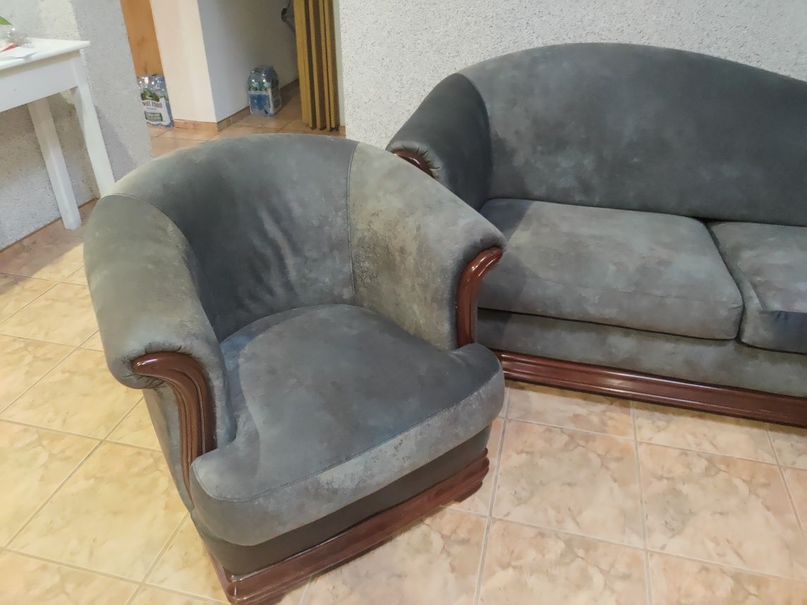 Stylowa sofa z 2 fotelami