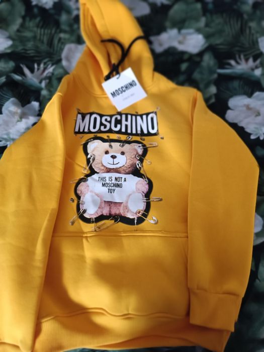 Sprzedam bluzę Moschino rozm. M