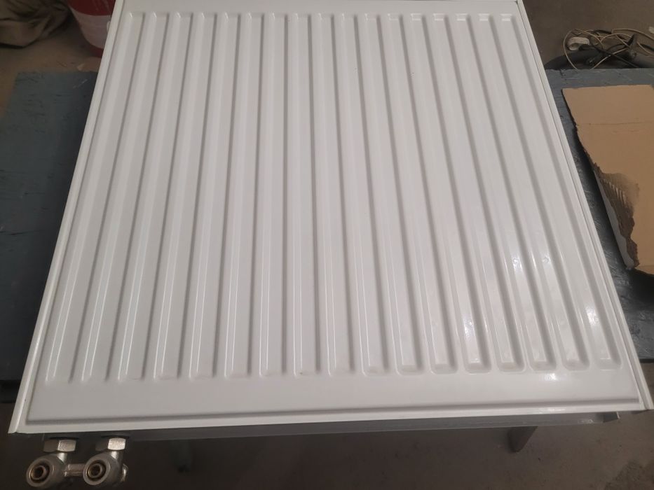 Nowy kaloryfer 60x60 Purmo compact C22
