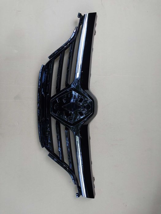 RENAULT MEGANE IV lift grill atrapa
