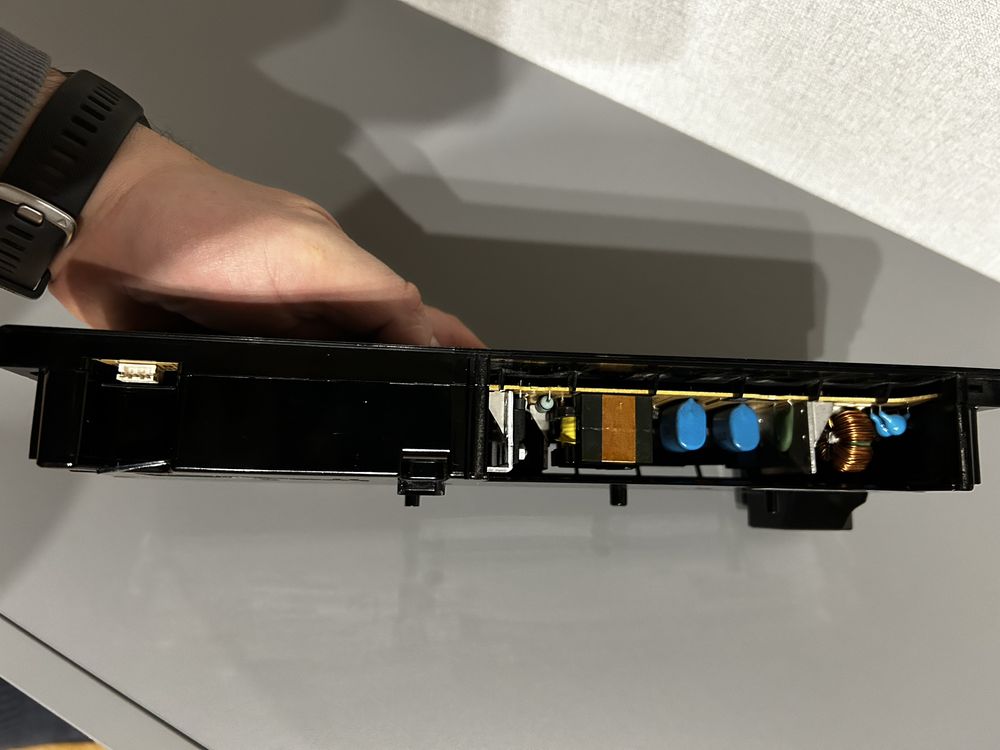 Блок живлення PS4 PRO ADP-300ER