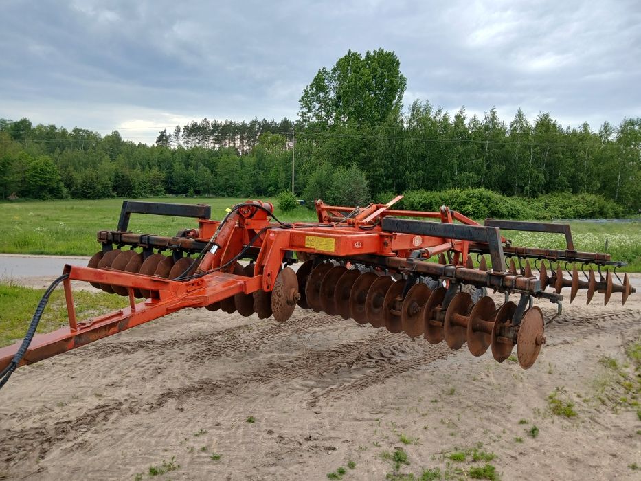 Brona talerzowa gregorie besson agrimet horsch terano unia zamiana jd