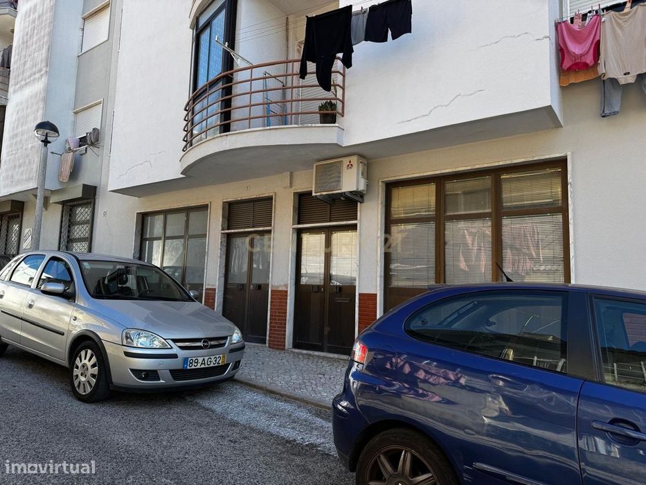 Loja - Encosta do Sol, Amadora - Oportunidade Única