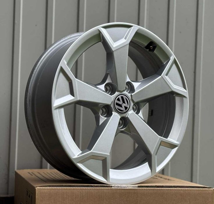 Alufelgi 5x112 r17 VW NOWE ORG Passat Jetta Touran Tiguan CC Shara 36#