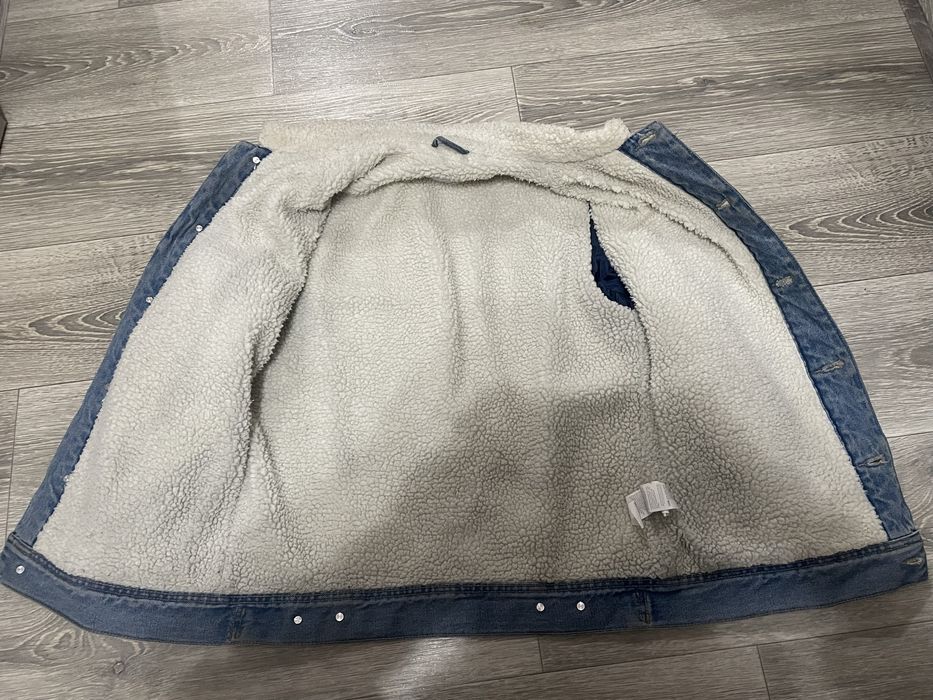 Джинсовая куртка Reserved