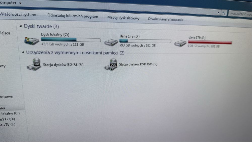 Komputer stacjonarny z monitorem iiyama 27 cali