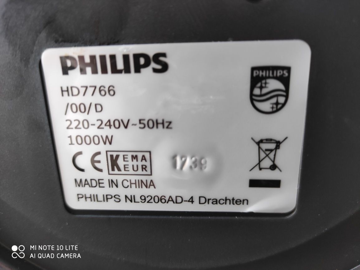 Przelewowy ekspres do kawy Philips HD 7766