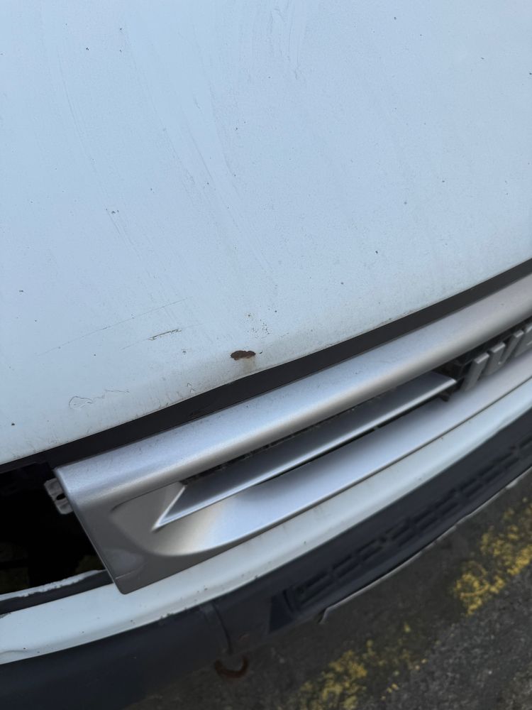 Przod iveco daily 99-06r blotnik maska lampa grill atrapa pas chlodnic