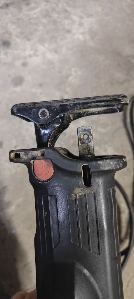 Piła szablasta Maktec MT 450 Makita - Lisi ogon