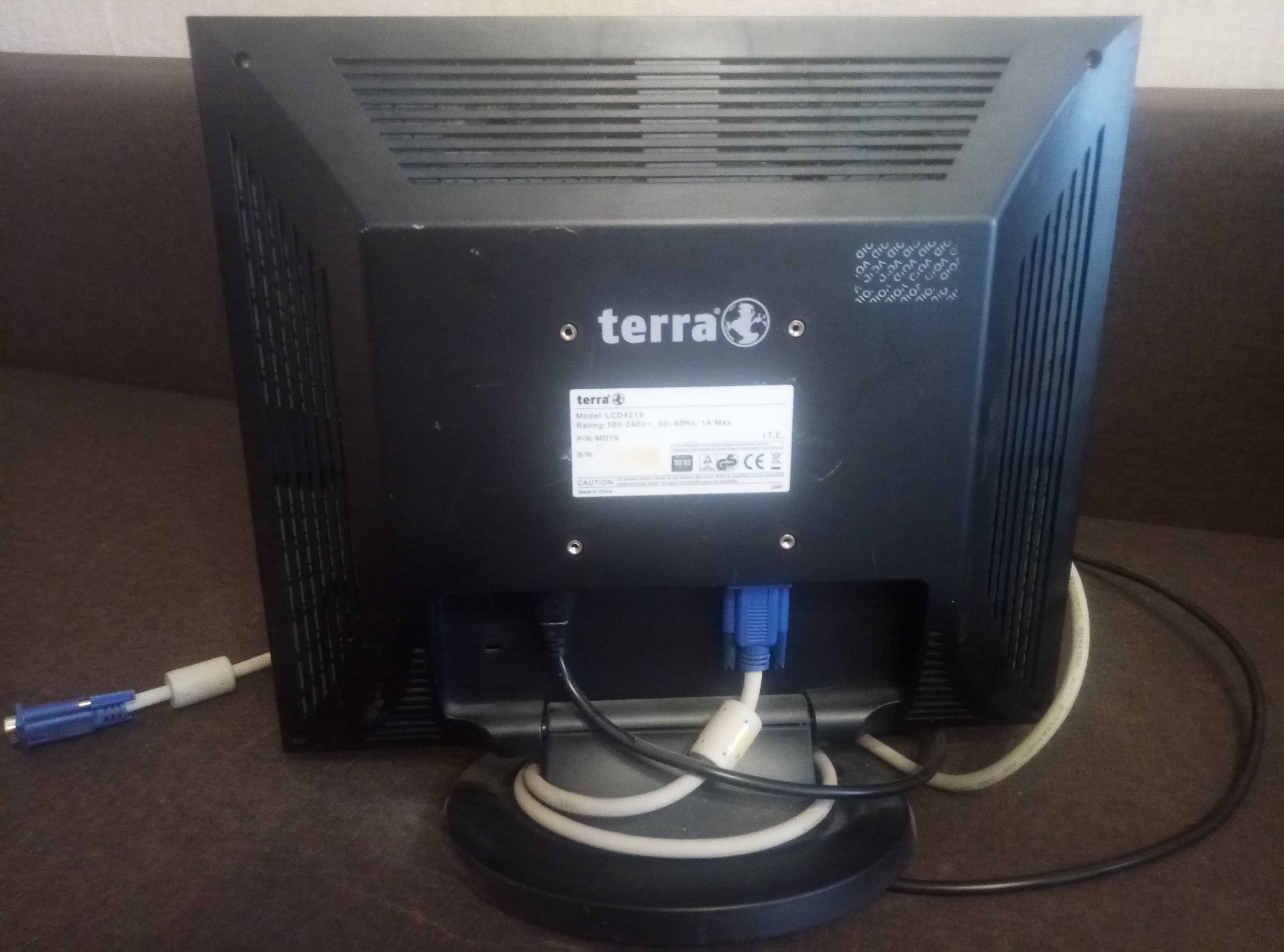 Монітор Terra LCD 4219