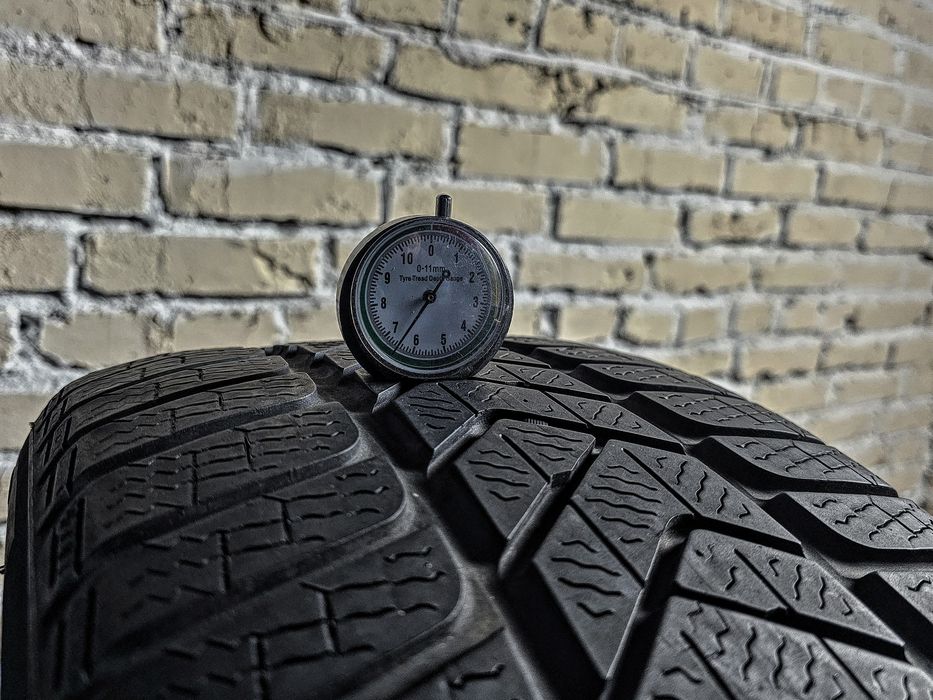 Зимова пара 245/45r17 Pirelli | 2021 | 6.5mm | Italy | Преміум | Ідеал