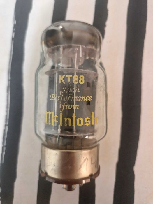 Lampa Macintosh KT88 made in Ryssia