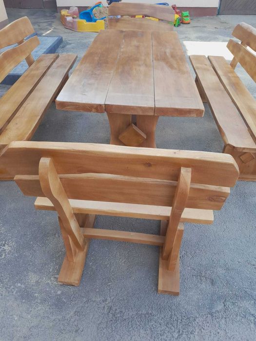 Meble ogrodowe drewniane