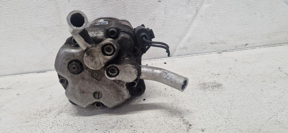 Kompresor Klimatyzacji Audi A3 Golf 4 Bora 1.6 1.8  820803G