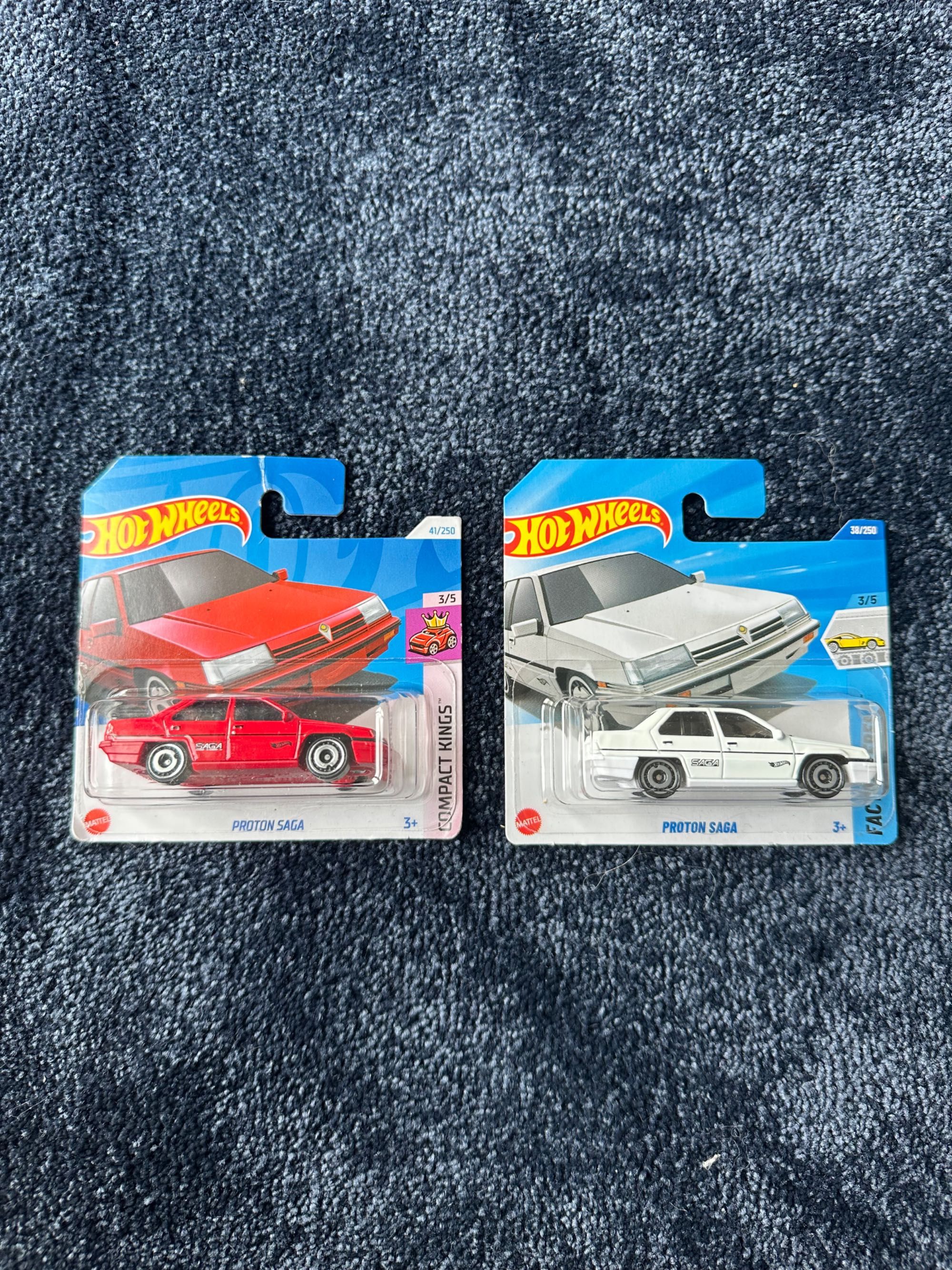 hot wheels zestaw 2 sztuki proton saga czerwony i biały