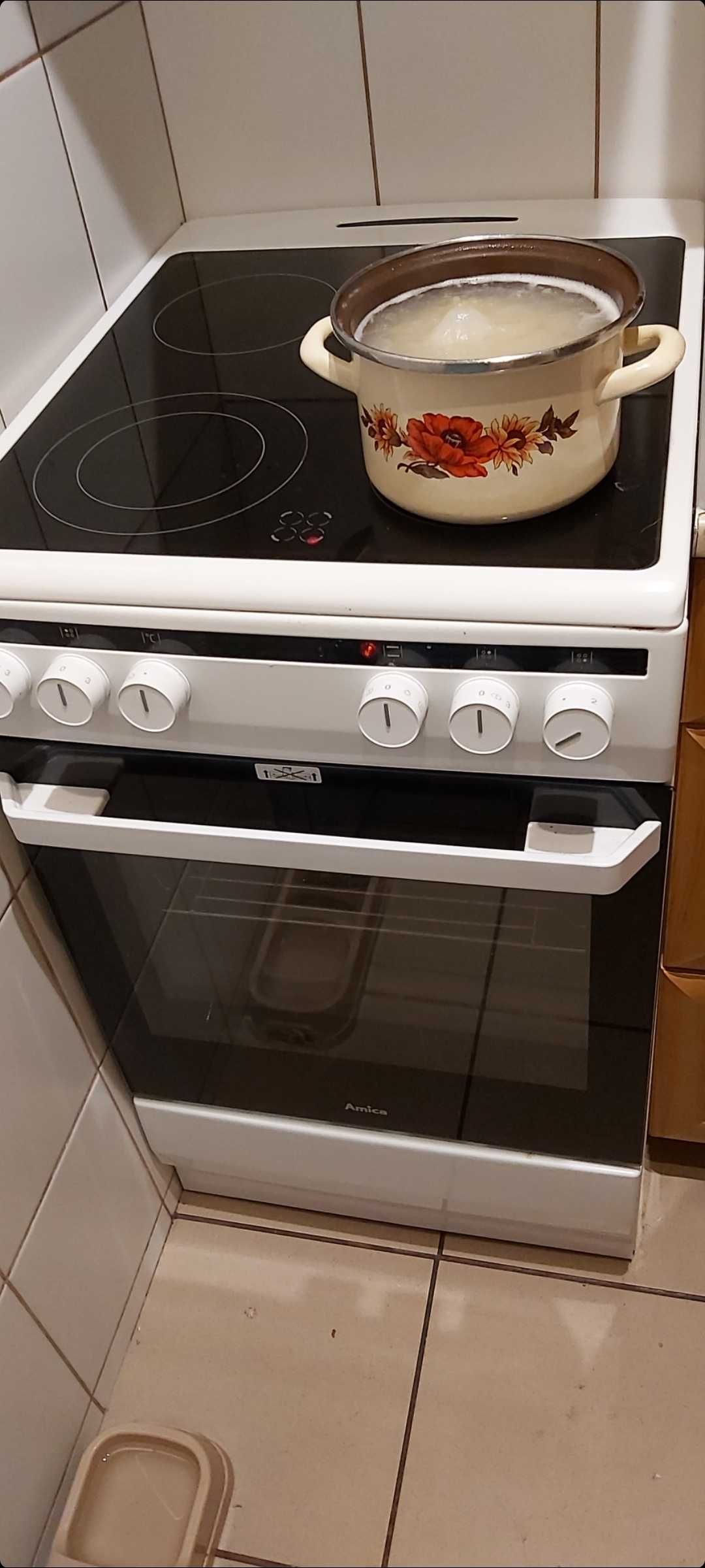 Tanio sprzedam kuchenkę Amica