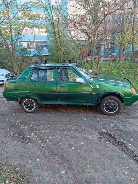 Продам Славута, на ходу