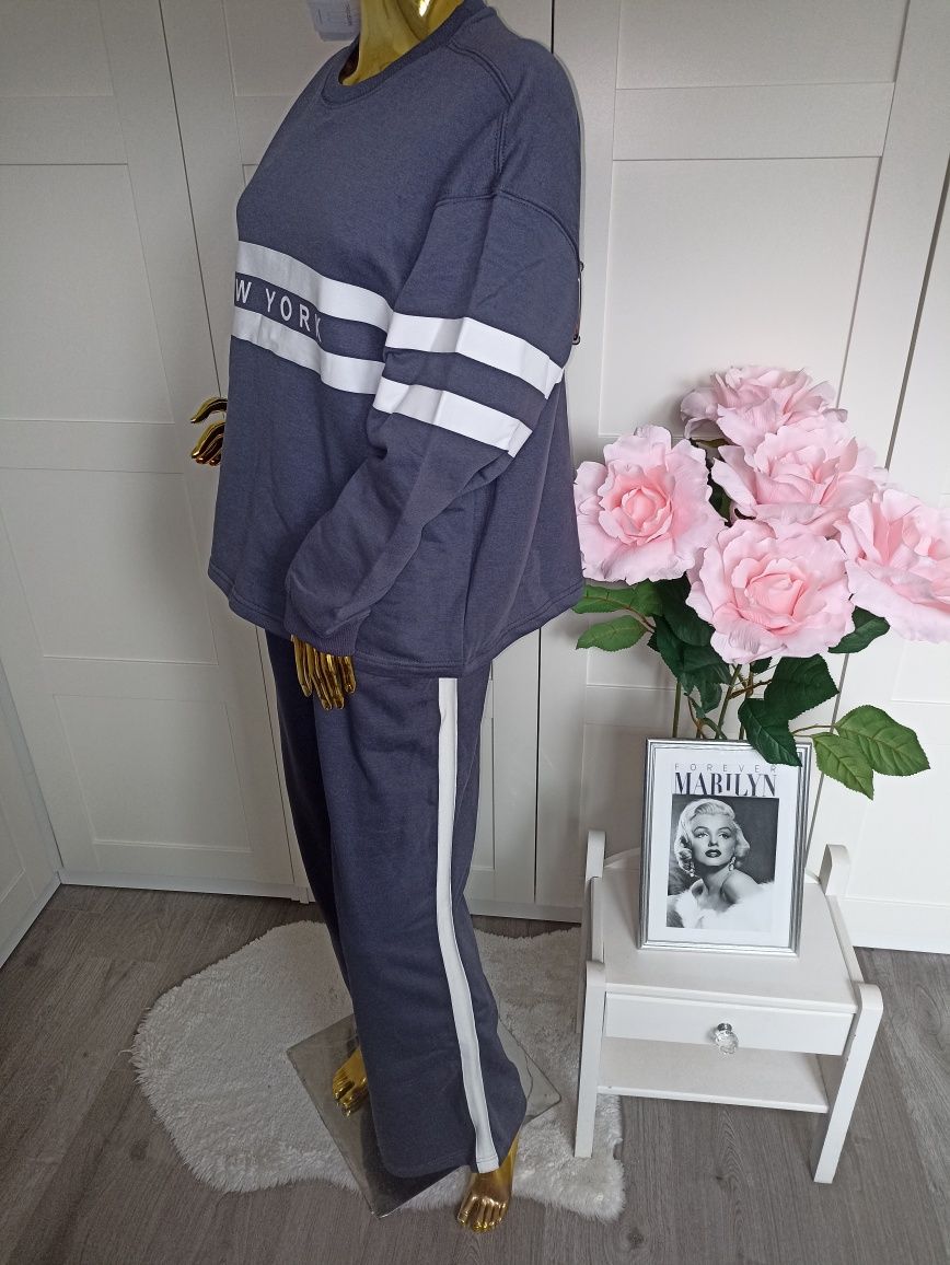 Sinsay nowy kultowy dres z lampasami New York R.M,L,XL