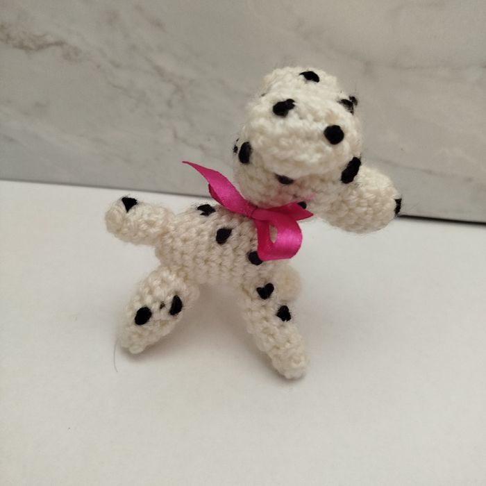 Собачка вязанная игрушка далматинец