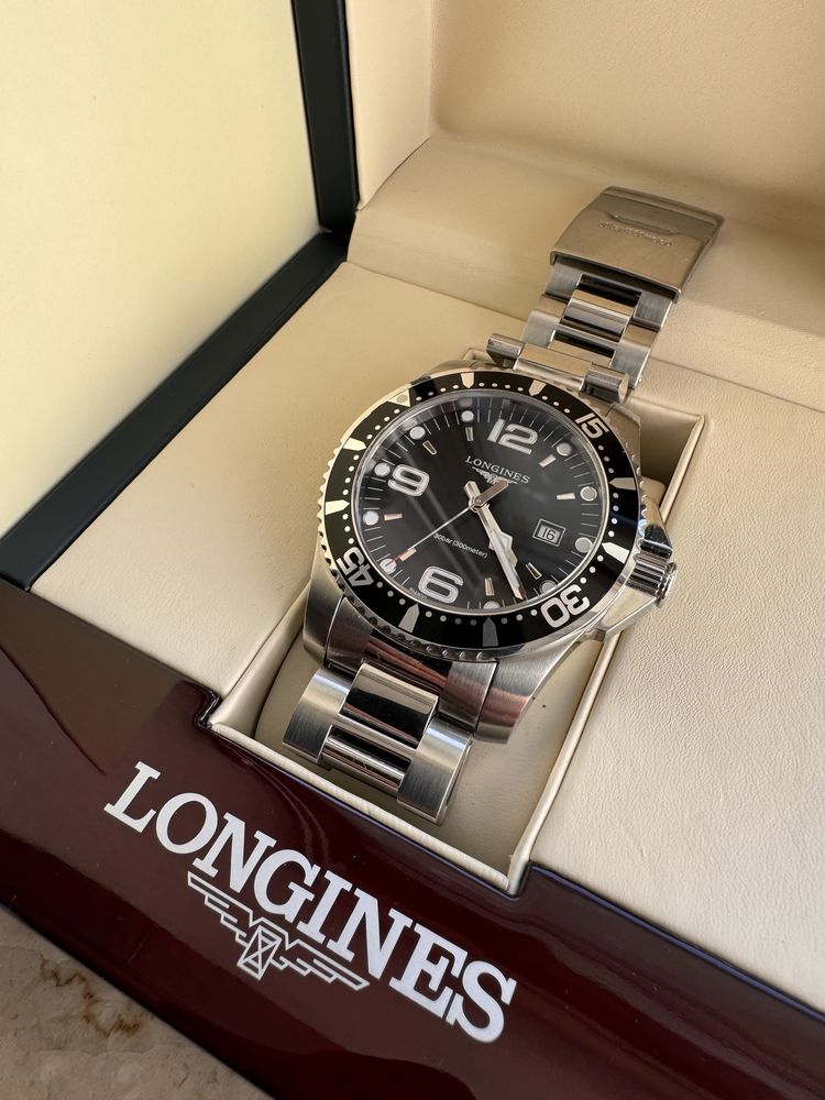 Zegarek Longines HydroConquest L3.840.4.56.6