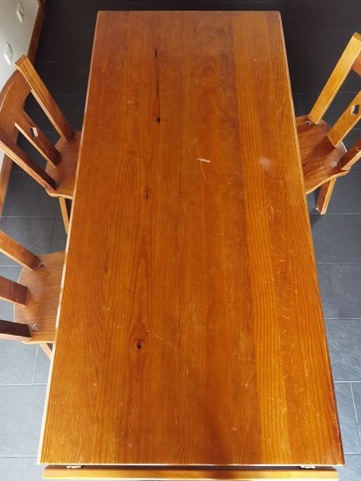 Mesa de jantar, pinho maciço