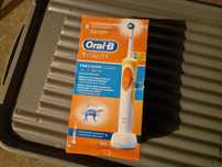 Szczoteczka elektryczna Oral-B