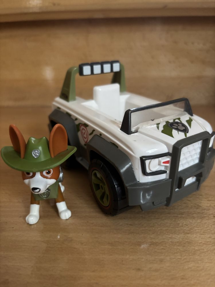 Psi patrol Tracker z pojazdem