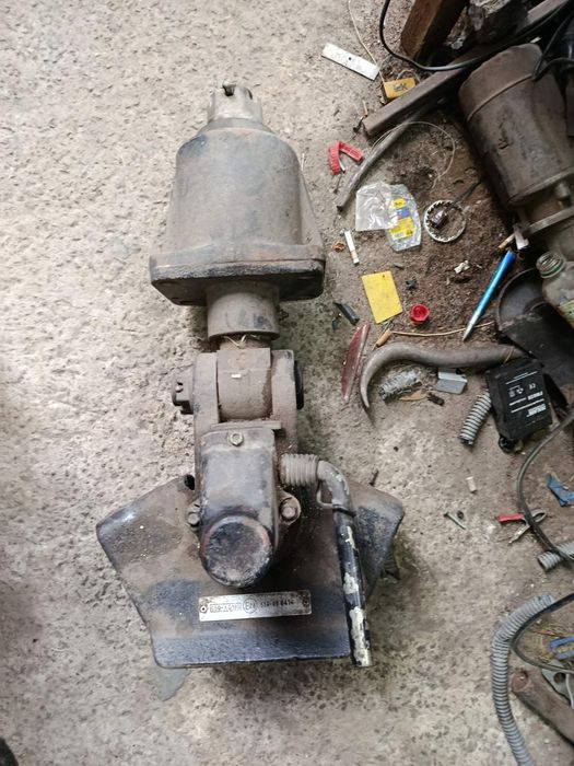 Сцепний пристрій