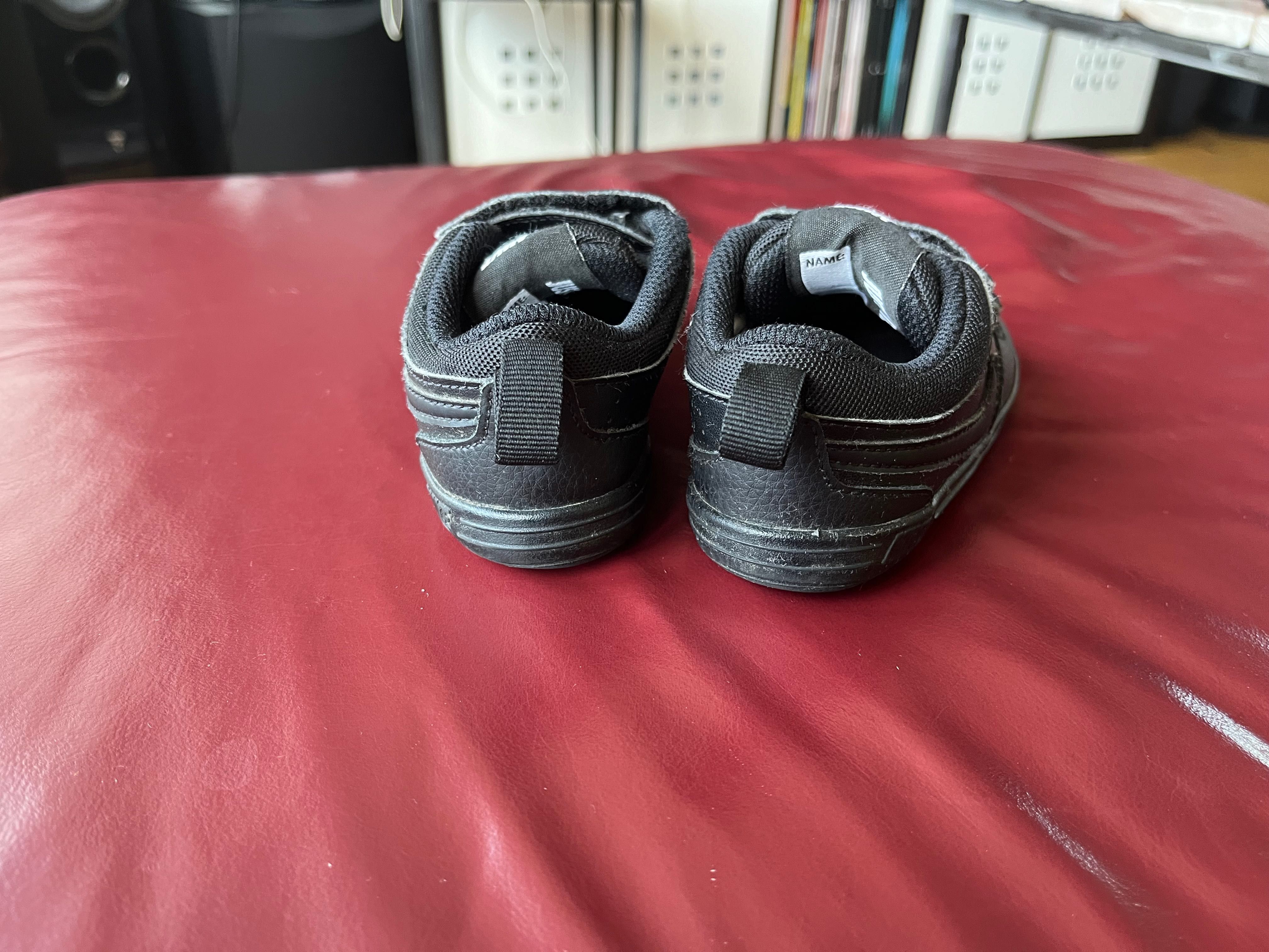 Czarne Nike rozmiar 25