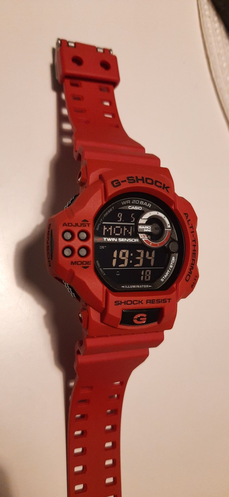 Casio g shock gdf 100-4