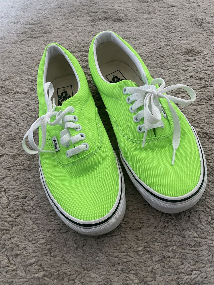 zielone trampki vans