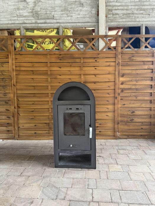 Piec kominkowy wolnostojący | JAK NOWY | na drewno lub brykiet