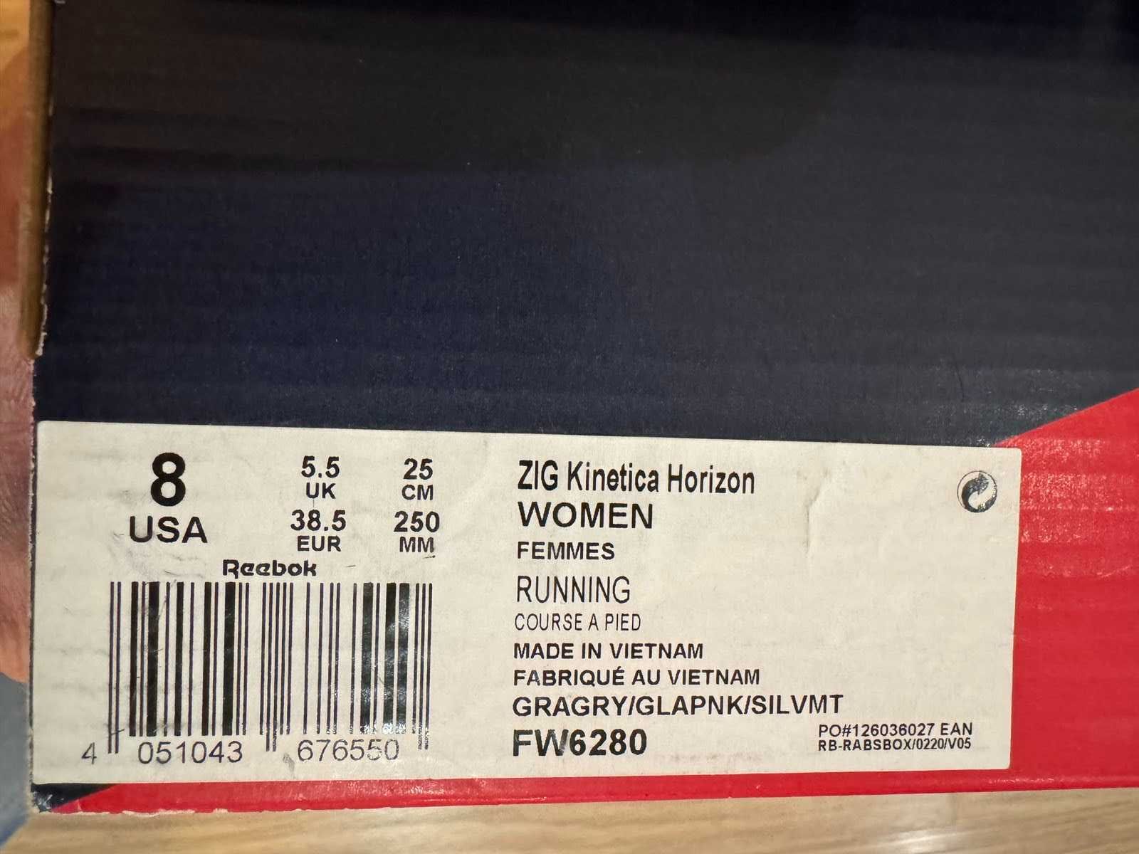 Продам жіночі кросівки  Reebok Zig Kinetica в ідеальному  стані