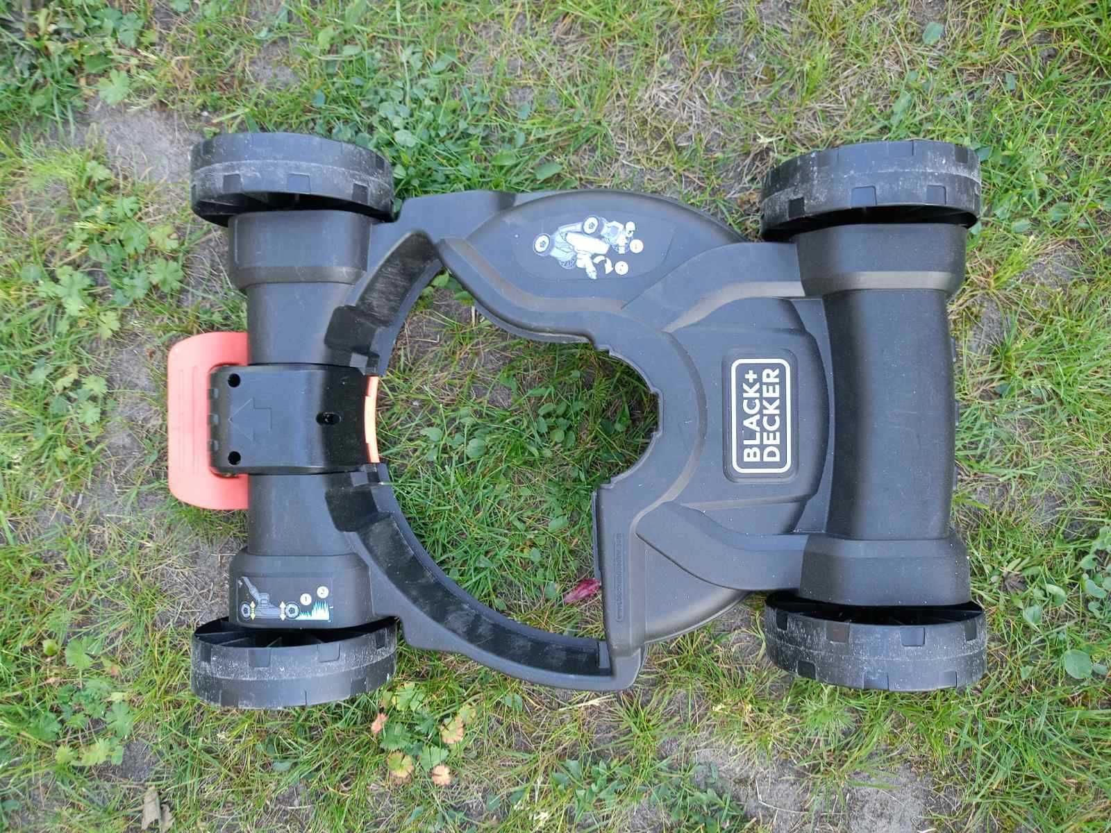 Галонокосілка електричнаBlack&Decker з насадкою для газонокосар.тример