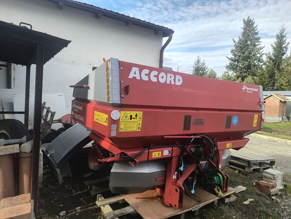 Rozsiewacz Kvernelad Exacta Hl