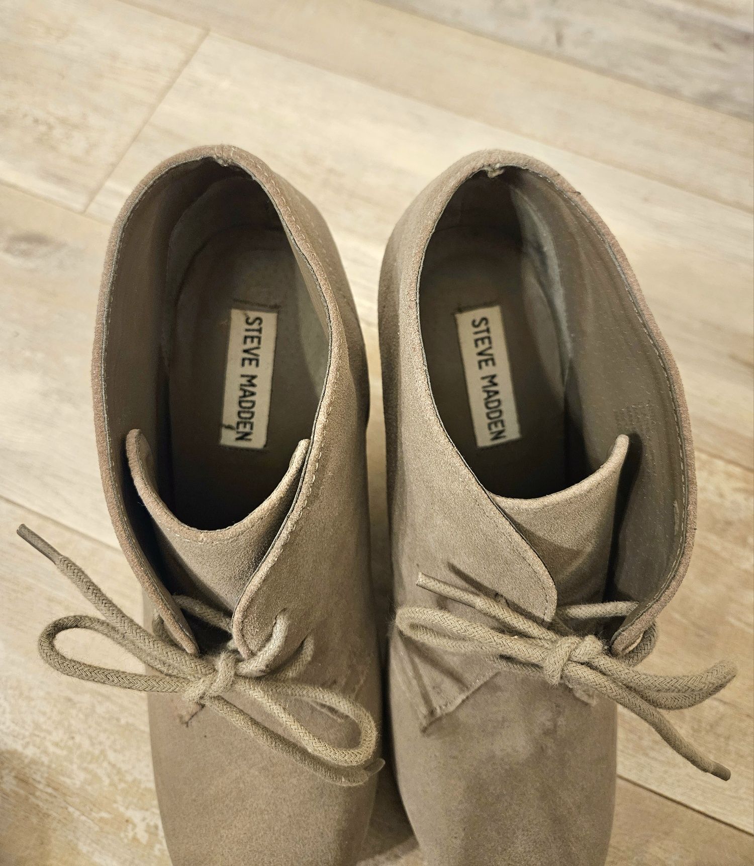 Ботинки замевые Steve Madden, размер 40